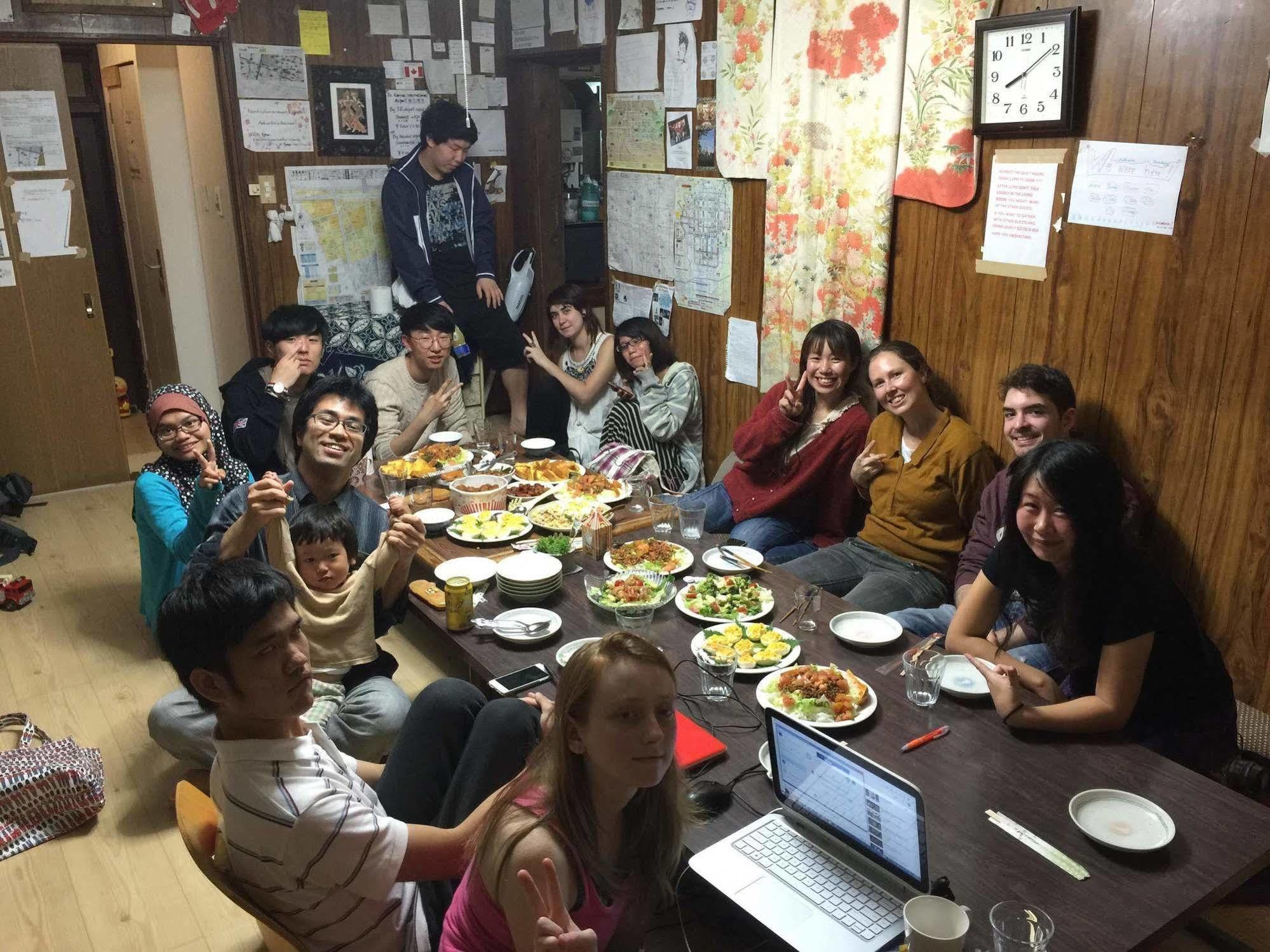 Peace House Showa Ōsaka